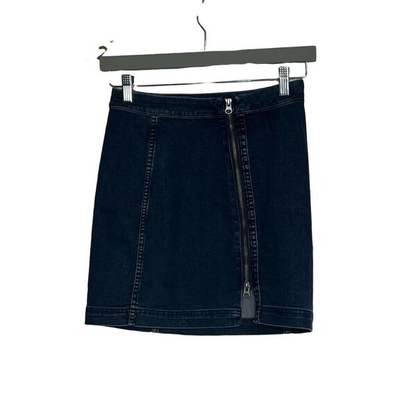 Free People Denim Jean Zip Front Mini Skirt - Picture 1 of 9